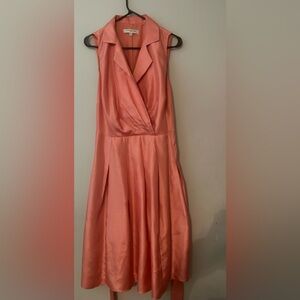 Am selling a Evan picone dress